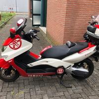 Yamaha T Max