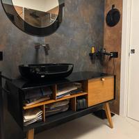 Mobile bagno Artelina con lavabo e specchio