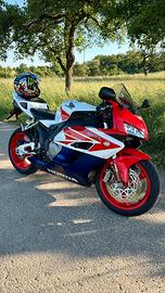 Cbr 1000 rr sc57