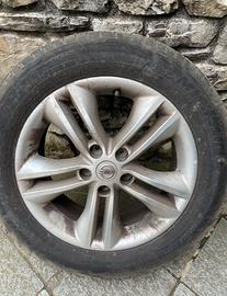 Gomme Michelin + cerchione Nissan