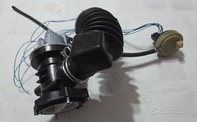 Pompa di scarico lavatrice Ariston comprensiva di 