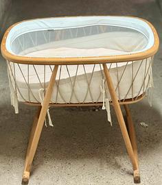 Culla in legno massiccio naturale