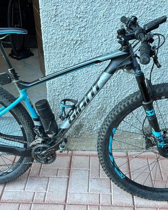 GIANT XTC ADVANCED 29”