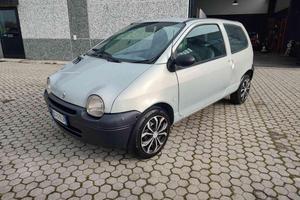 RENAULT Twingo 1.2i cat Easy Chic