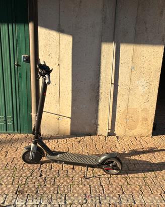 Monopattino elettrico Nilox
