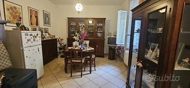 Appartamento con ingresso indipendente - Giulia...