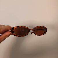 Vintage Y2K Oval Sunglasses – Tortoiseshell Frame 