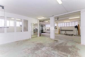 MAGAZZINO DI 130 MQ LIBERO SUBITO