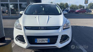 Ford kuga 7000€€