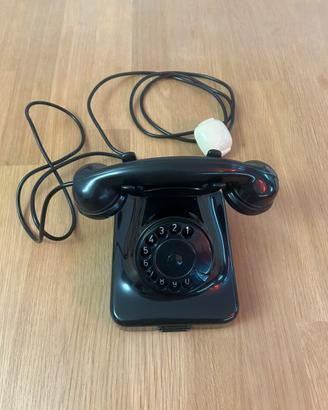 Telefono fisso nero vintage