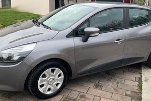 Renault Clio 1.2 Benzina 5 porte neopatentato