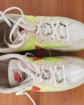 Scarpe Nike di atletica perfette 42