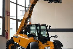 JCB 525-60 AgriPlus T5 – NUOVO – Consegna 11/2022