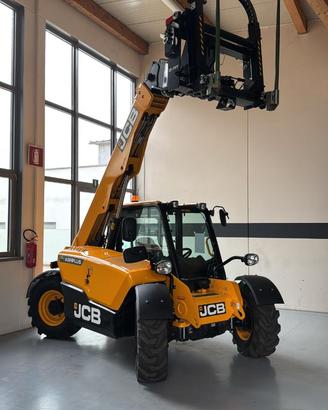 JCB 525-60 AgriPlus T5 – NUOVO – Consegna 11/2022