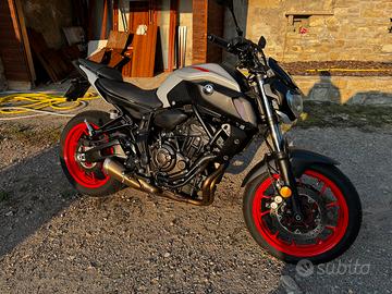 Yamaha mt-07