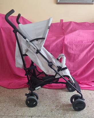 passeggino marca Chicco modello ultraleggero 