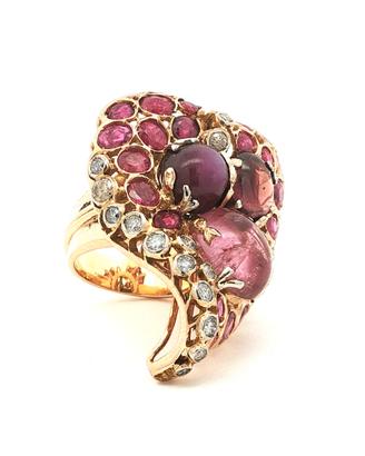 Anello vintage con rubini, diamanti e tormaline