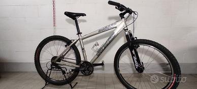 specialized hardrock pro front