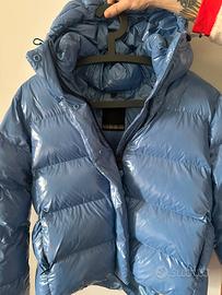 Piumino Napapijri azzurro lucido pari al nuovo