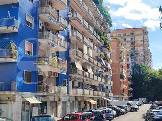 Negozio Napoli [Cod. rif negviapignaVCG]