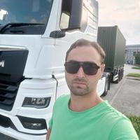 Autista di camion CE (CQC+ADR)