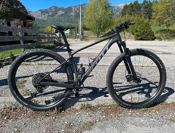 Scott Scale 940 2024 telaio carbonio