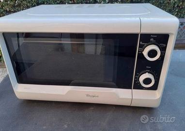 Forno a microonde
WHIRPOOL