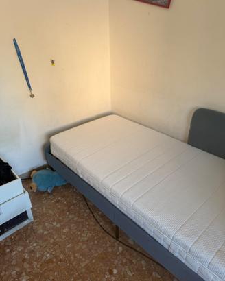 Letto e materasso Ikea