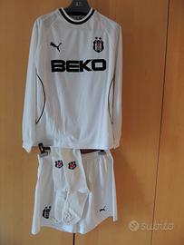 Completi calcio uomo 9