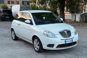 Lancia Ypsilon II 1.2 (843) del 2010, Benzina