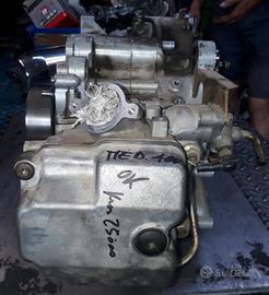 Madison 400 '02 : motore carburatore cerchi