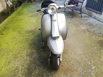 Lambretta 150 special