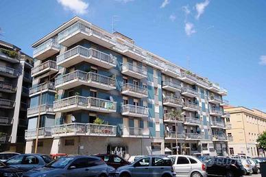 Immobile di 286 m² con 1 locale a Biella