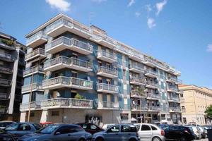 Immobile di 286 m² con 1 locale a Biella