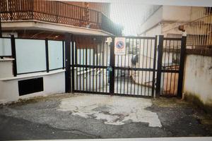 Box V. L. Siciliani 22 per auto e/o magazzino