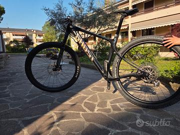 Ghost Taglia L