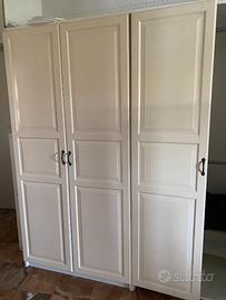 Armadio angolare Ikea 5 ante
