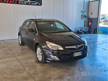 Opel Astra 1.7 CDTI 110CV 5 porte
