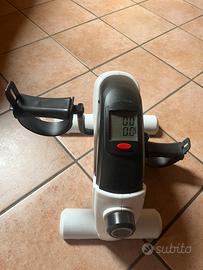 Pedaliera gambe/braccia