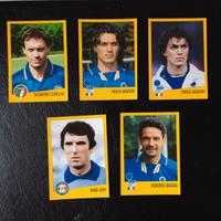 5 figurine azzurri con IP