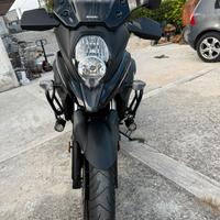 Suzuki V-storm 650cc 2019