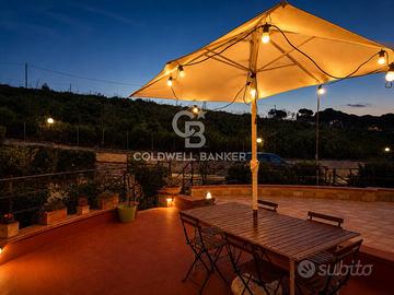 Villetta a schiera - Sperlonga