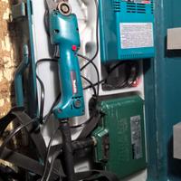 cesoia a batteria makita