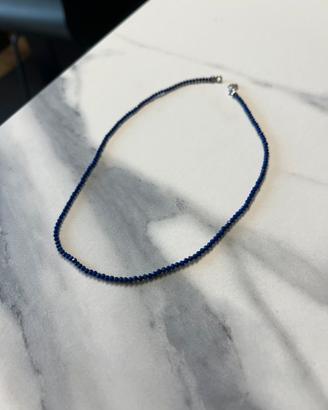 Collana choker in argento con pietre blu