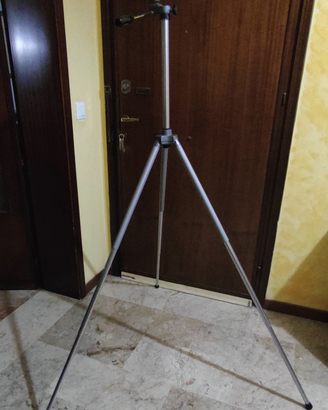 Cavalletto fotografico professionale VELBON