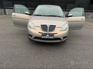 Lancia Ypsilon 1.2 Argento