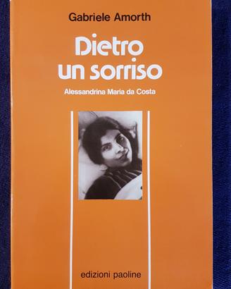 DIETRO UN SORRISO di Gabriele Amorth