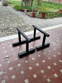 Parallele basse per dip – attrezzatura palestra