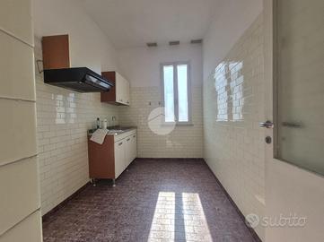 2 LOCALI A ROMA