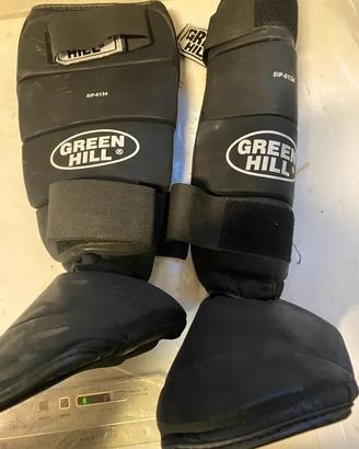 protezioni gambe arti marziali